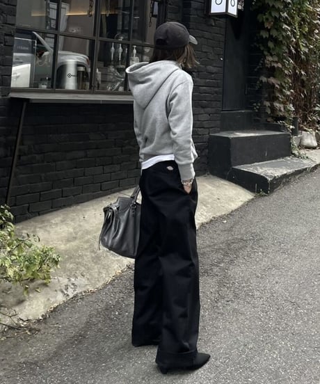 compact hoodie (black/gray)