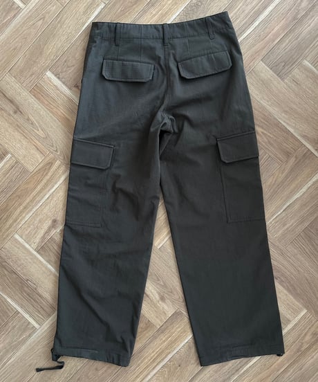 low rise cargo pants
