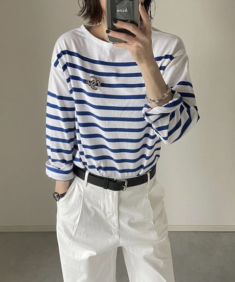 panel border tops(blue/red)