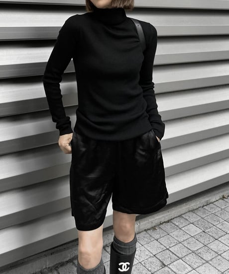 turtle neck sweater