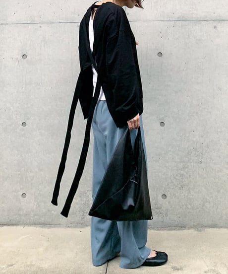 バックオープンスエット