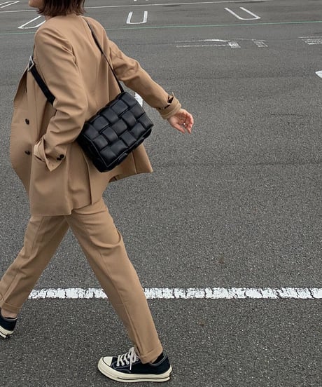 camelウール混セットアップスーツ