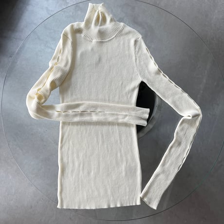 【HAKUJI】Hole sleeve sweater/袖穴あきデザインニット