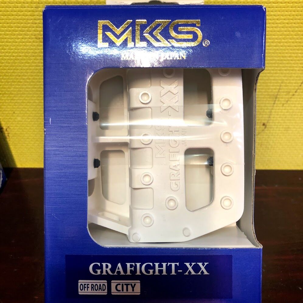 MKS：GRAFIGHT-XX 三ヶ島ペダル グラファイトXX | Lost & Found