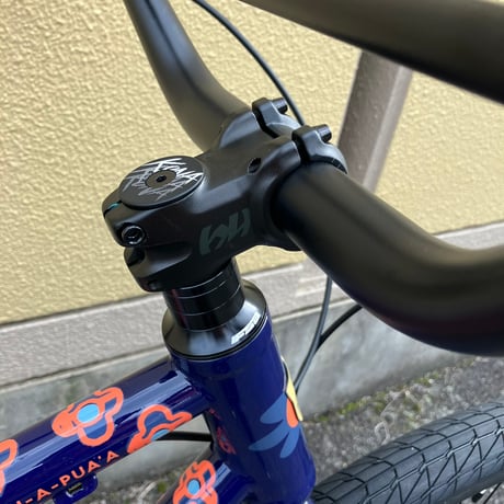 2026 KONA  Humu size M