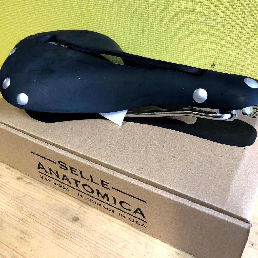 SELLE ANATOMICA ：R2 Rubber Saddle セラアナトミカ R2ラバー