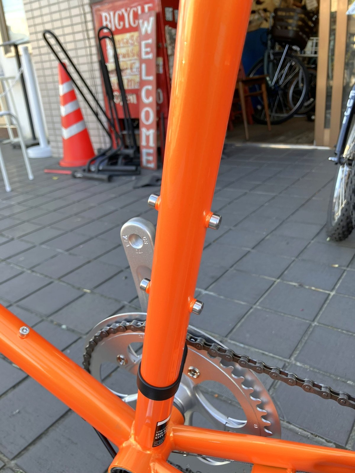 Fuji：2025 STAUT Retro Orange size 44 カスタム | Los