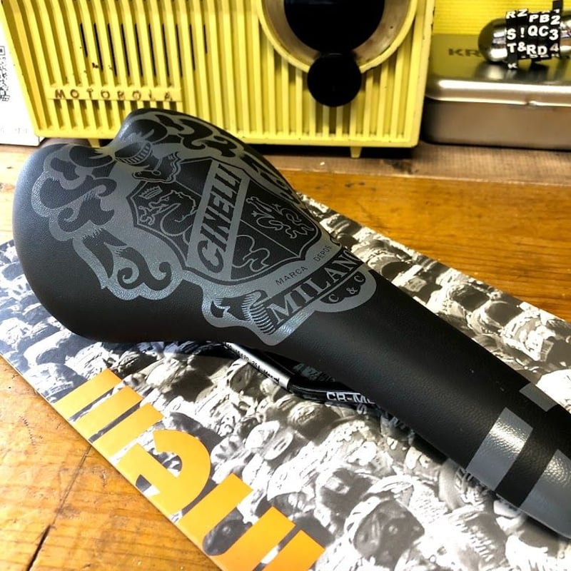 イタリア製 Cinelli チネリ サドル 40mm ブラック Amazon | チネリ(Cinelli) ウニカニトール サドル[Unicanitor Saddle