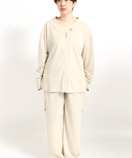 お試し価格【ケアファッション】介護用 介護用品 介護 介護服 洋服 前後開きプルオーバー(024-9900)