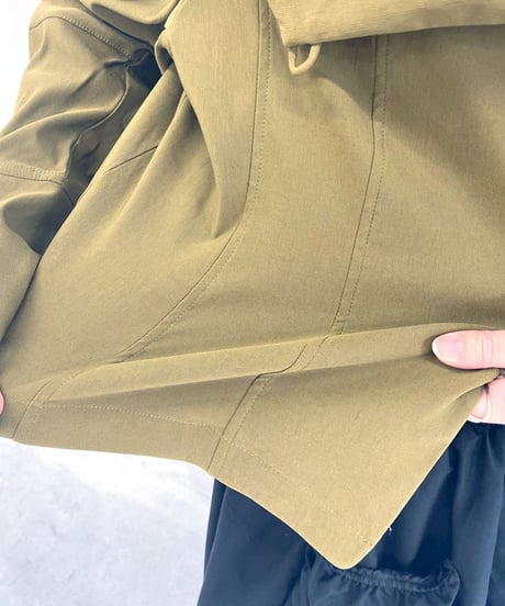 【SALE 20%OFF!!】 maev【2026年新作】1月新作 変形衿ストレッチジャケット(121-0055)