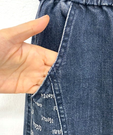 maev【2026年新作】5月新作 ダメージ切り替えデニムテーパードパンツ デニムパンツ デニム ウエストゴム(123-0006-631)