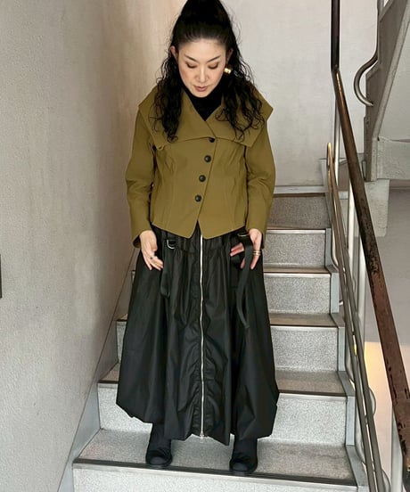 【SALE 20%OFF!!】 maev【2026年新作】1月新作 変形衿ストレッチジャケット(121-0055)