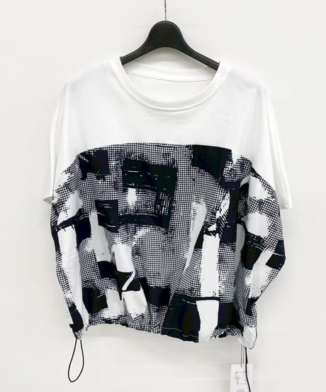 maev【2026年新作】7月新作 モザイク柄切り替え 裾絞りデザインTシャツ Tシャツ トップス プルオーバー(123-0006-768)