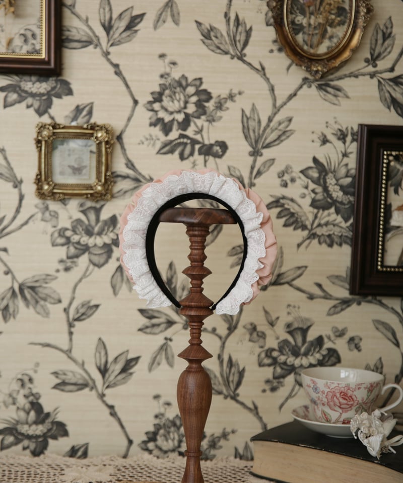 星箱Works》ベルスーズフリルカチューシャP21901048M | TyCHEMaria