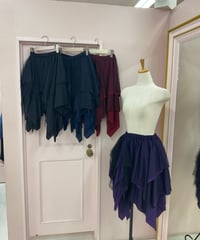 Sheglit》アシンメトリーフリルスカート 714040-02 | TyCHEMaria