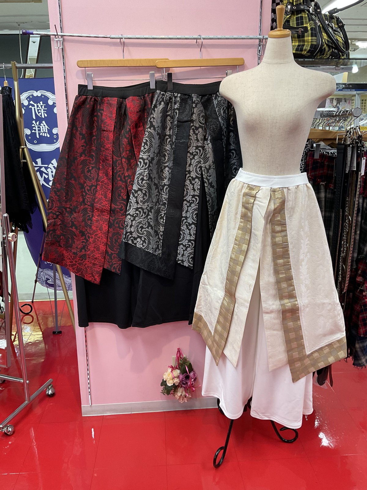 Qutiefrash》ラップ付きワイドパンツ 9652-PT | TyCHEMaria & Qutiefrash》ラップ付きワイドパンツ 9652-PT | TyCHEMaria &