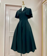 《Sheglit》Adelheidケープワンピース　874040-10