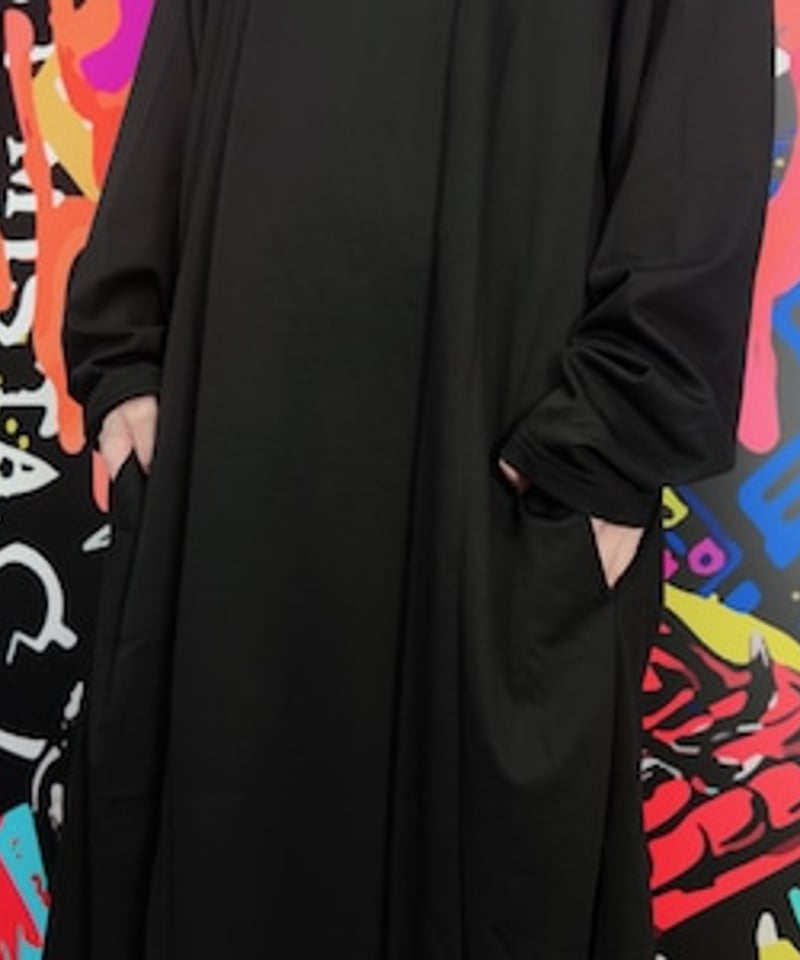 NieR》ポケット付きBACK DESIGN LONG DRESS【和柄九尾】990 | T NieR》ポケット付きBACK DESIGN LONG DRESS【和柄九尾】990 | T