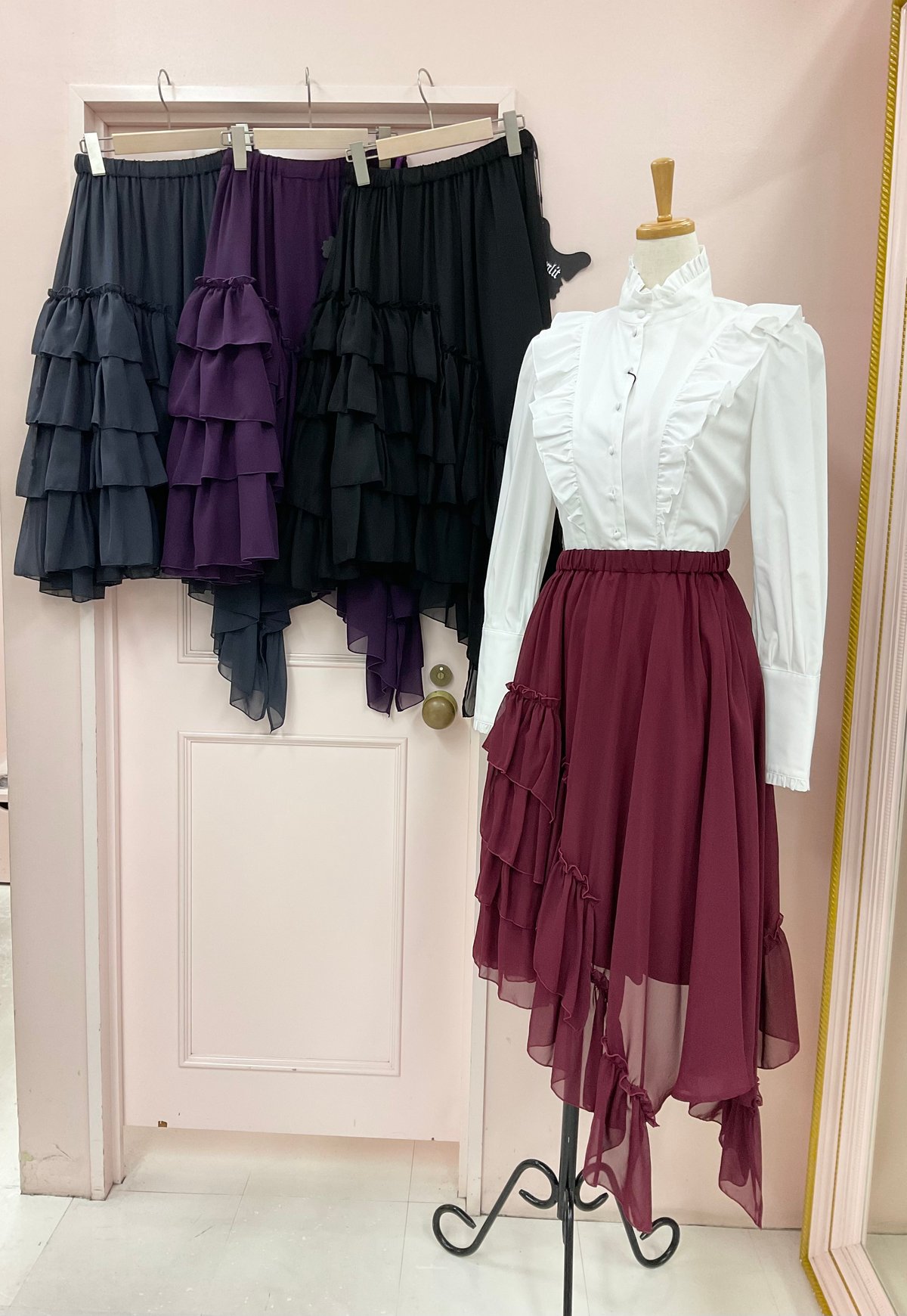 Sheglit》アシンメトリーフリルスカート 714040-02 | TyCHEMaria Sheglit》アシンメトリーフリルスカート 714040-02 | TyCHEMaria