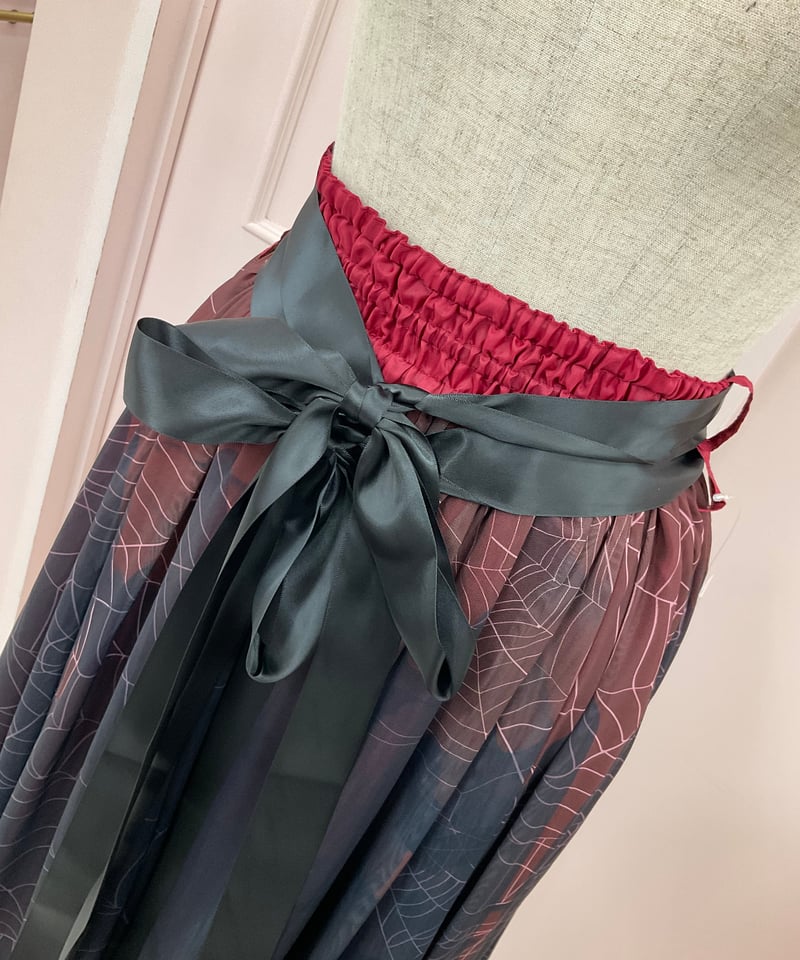 Triple* fortune 》スパイダー柄スカート（ボルドー） | TyCHEMaria