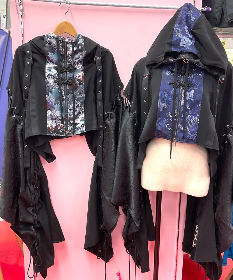 QutieFrash 美品 トップス