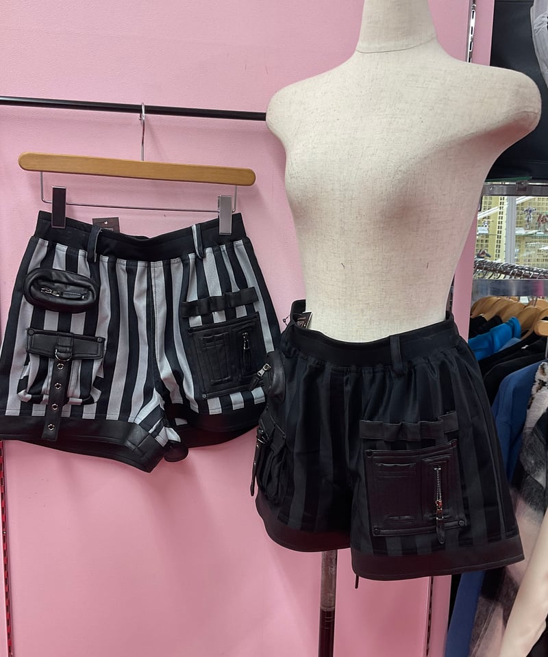 未使用★キューティーフラッシュ　和柄レッグ付きショートパンツ　M　和ロリ Qutie Frash 和柄レッグパンツ 買取 | Tokyo Alice -ゴシック