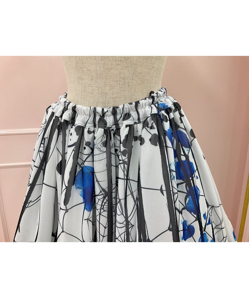 トリプルフォーチュン リリークロス ジャンパースカート トリプルフォーチュンリリークロスジャンパースカート triple