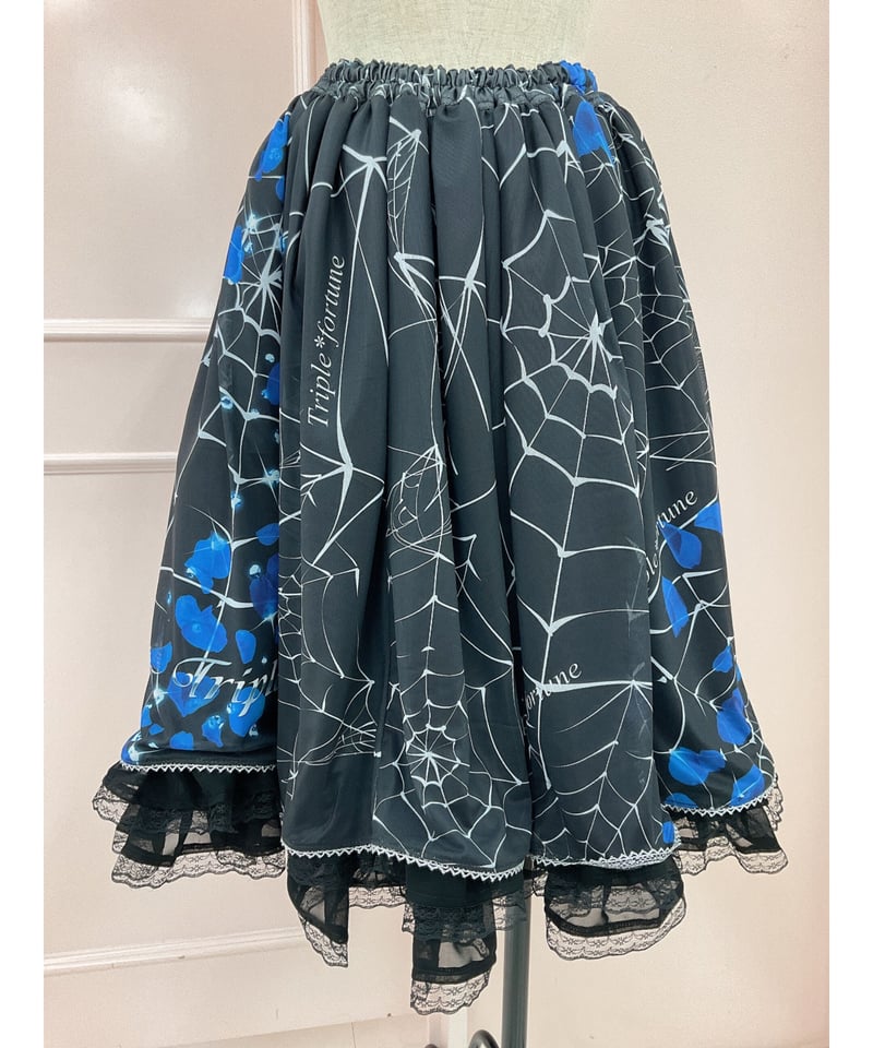 Triple fortune トリプルフォーチュン 金魚柄 スカート ネイビー