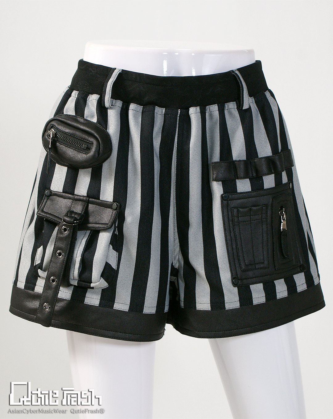 キューティーフラッシュ ミリタリー ショートパンツ　パイソン Qutiefrash》ミリタリーショートパンツ 9828-SP | TyCHEMaria &