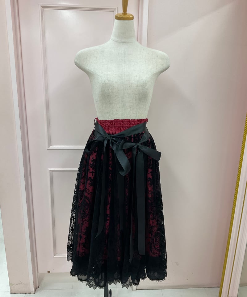 【最終値下げ】Triple*fortune 骸骨少女スカート Triple* fortune 》骸骨少女スカート（黒×赤） | TyCHEMaria &