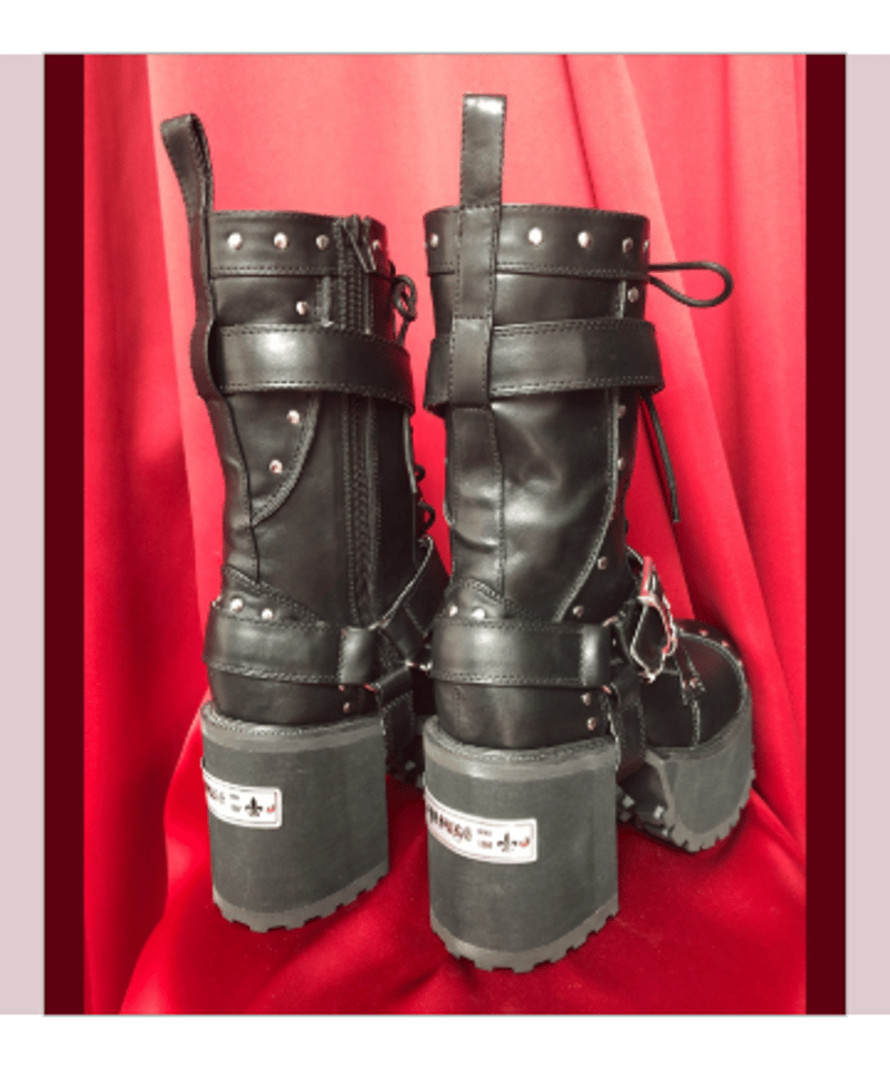 YRU 可愛らしかっ 厚底ブーツ 