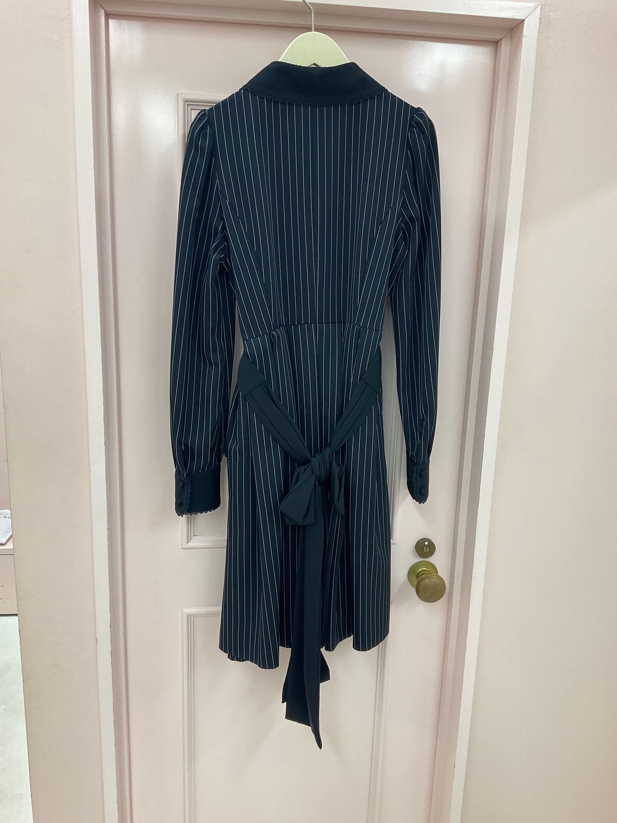 sheglit シェグリット　ピンストライプタックワンピース Sheglit》ストライプタックワンピース 874050-01 | TyCHEMaria &