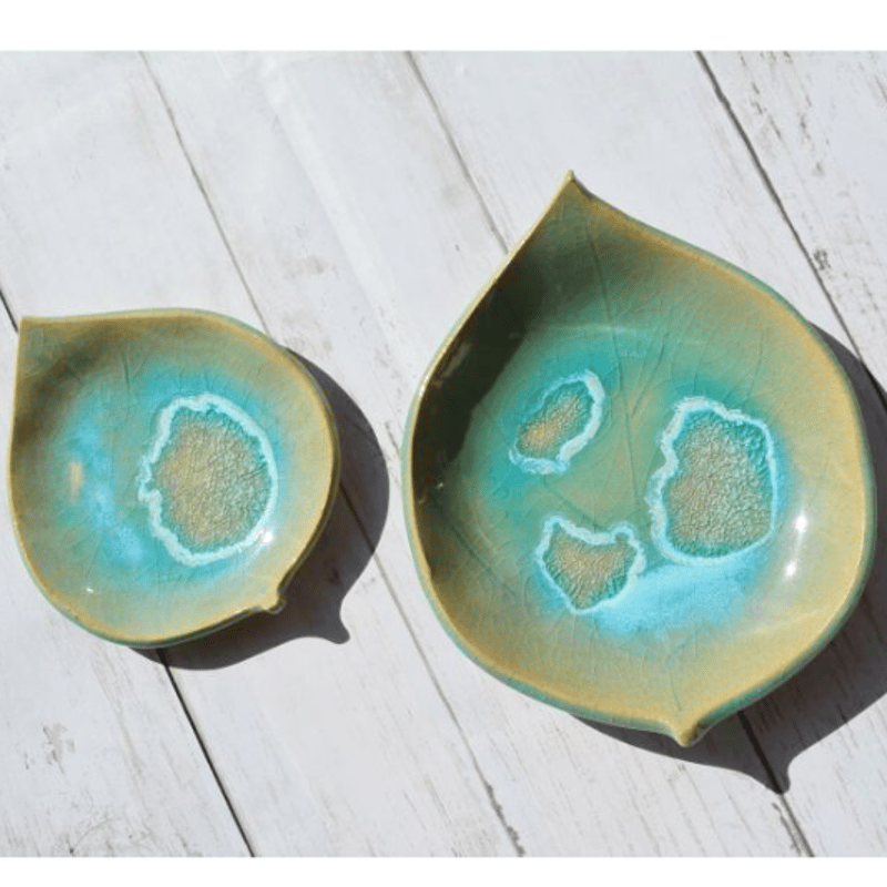 作家さんの 木の葉皿 三枚 他 3点(写真掲載のお品) 作家さんの 木の葉