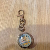 ミッキーのキーホルダー時計