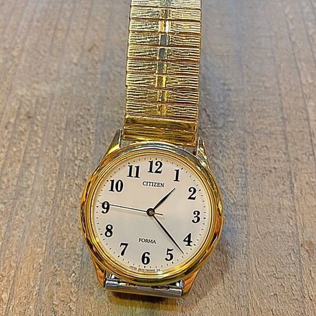 citizenの金色美品クォーツ