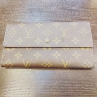 ルイ・ヴィトンモノグラム　インターナショナル財布