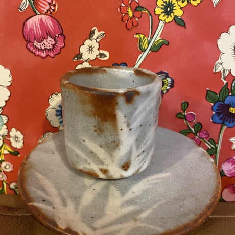 手作りのコーヒーカップ柄入り