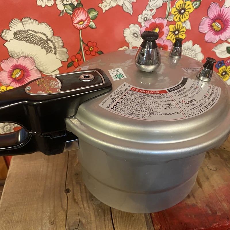 周富徳クッキングマスターIH対応圧力鍋18センチ | PORTA CARINA SALON