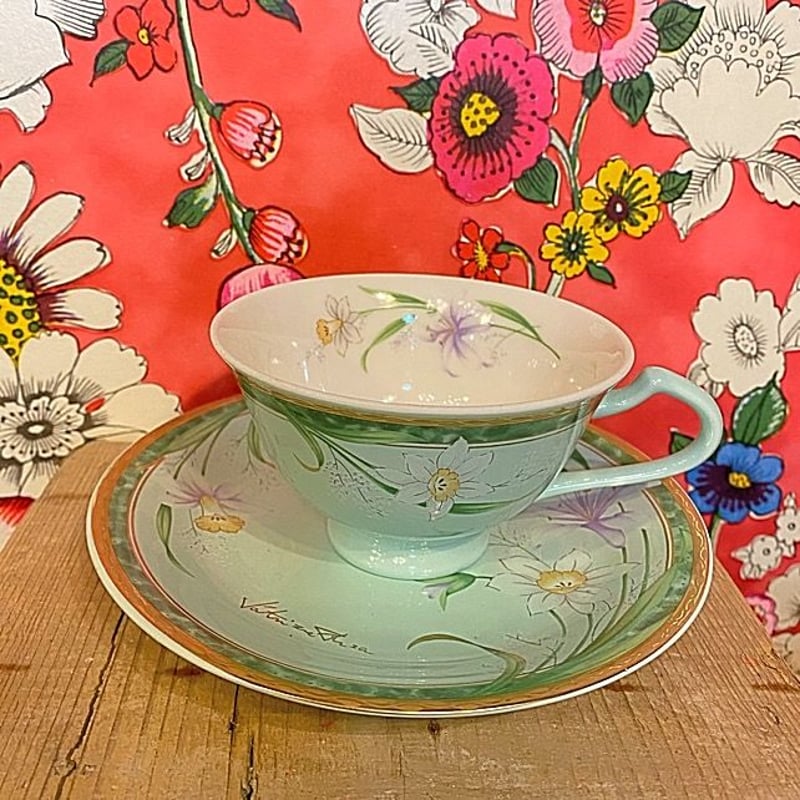 クリームフラワーカップ&ソーサー　5客 セット Amazon.co.jp: ORCHARD White Bone kcma カップ＆ソーサー 5客