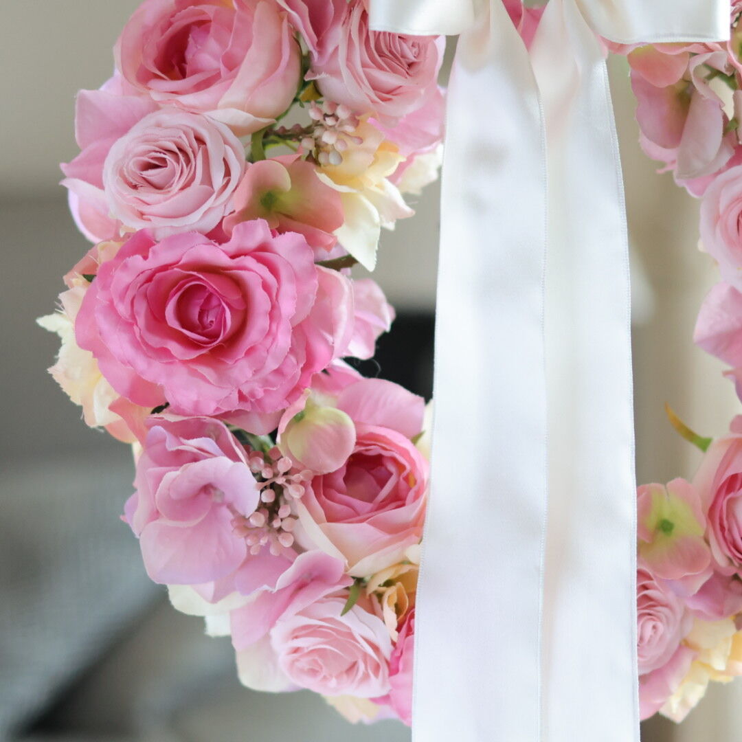 ピンクのリース アーティフィシャルフラワー 造花 直径30cm