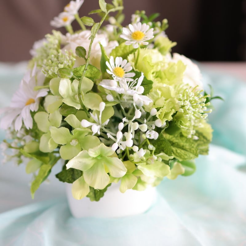 デイジーとローズの爽やかアレンジ アーティフィシャルフラワー 白