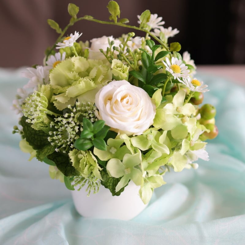 デイジーとローズの爽やかアレンジ アーティフィシャルフラワー 白