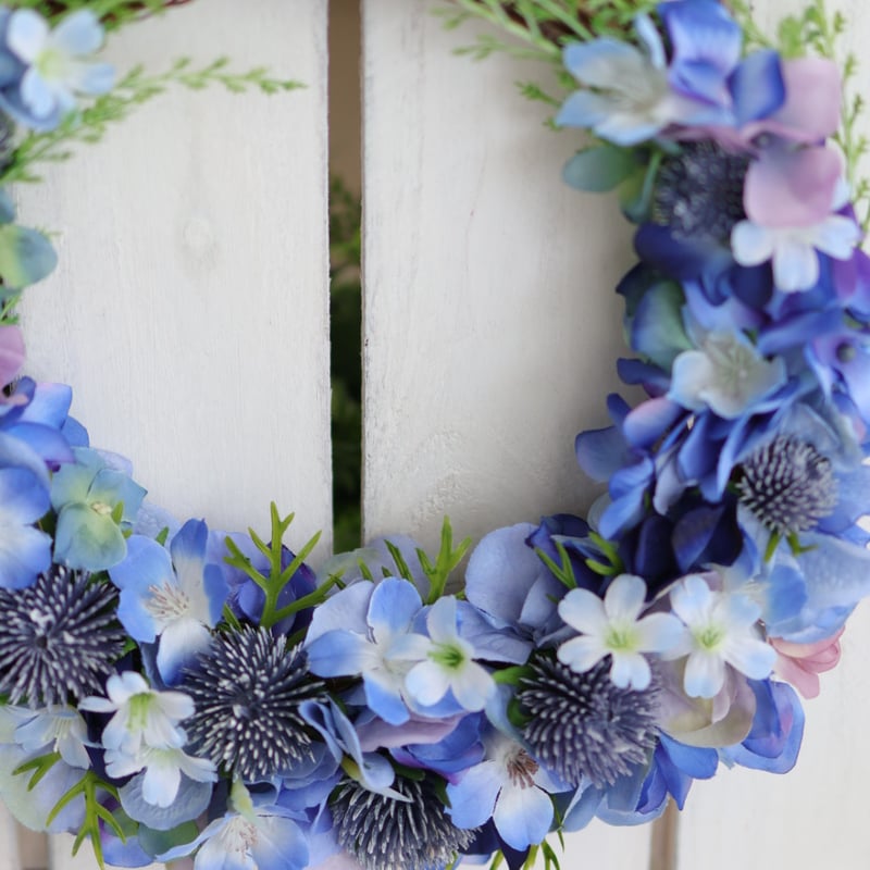 青の三日月リース アーティフィシャルフラワー 直径23㎝ ブルー系