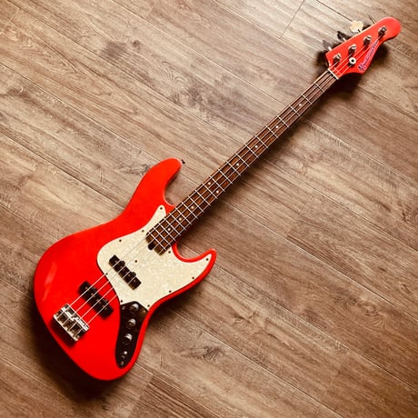 Miyako custom bass guitar