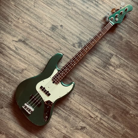 Miyako custom bass guitar