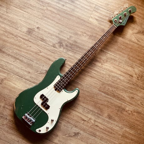 Miyako custom bass guitar