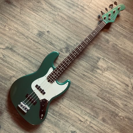 Miyako custom bass guitar