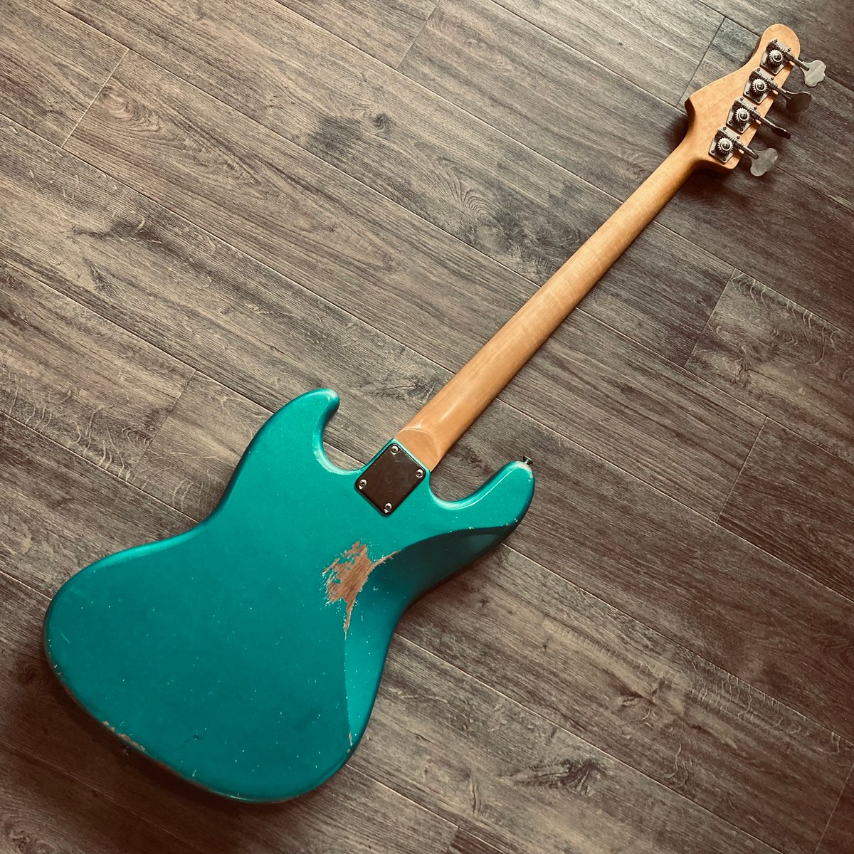 都 MJB-4R green metallic | Miyako custom bass gu