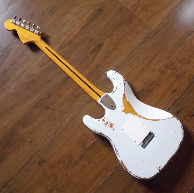 オールラッカー コンポーネントストラト レリック 　ギター オールラッカー コンポーネントストラト レリック ギター