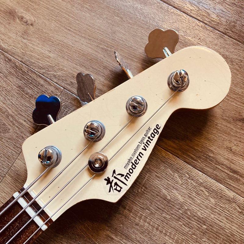 Miyako Custom Modern Vintage PJ ivory burst hea